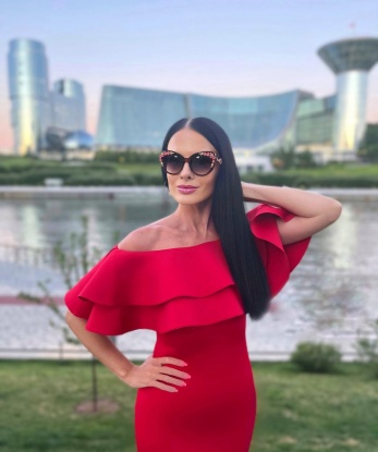 Эвелина, 35 лет, 1 размер груди